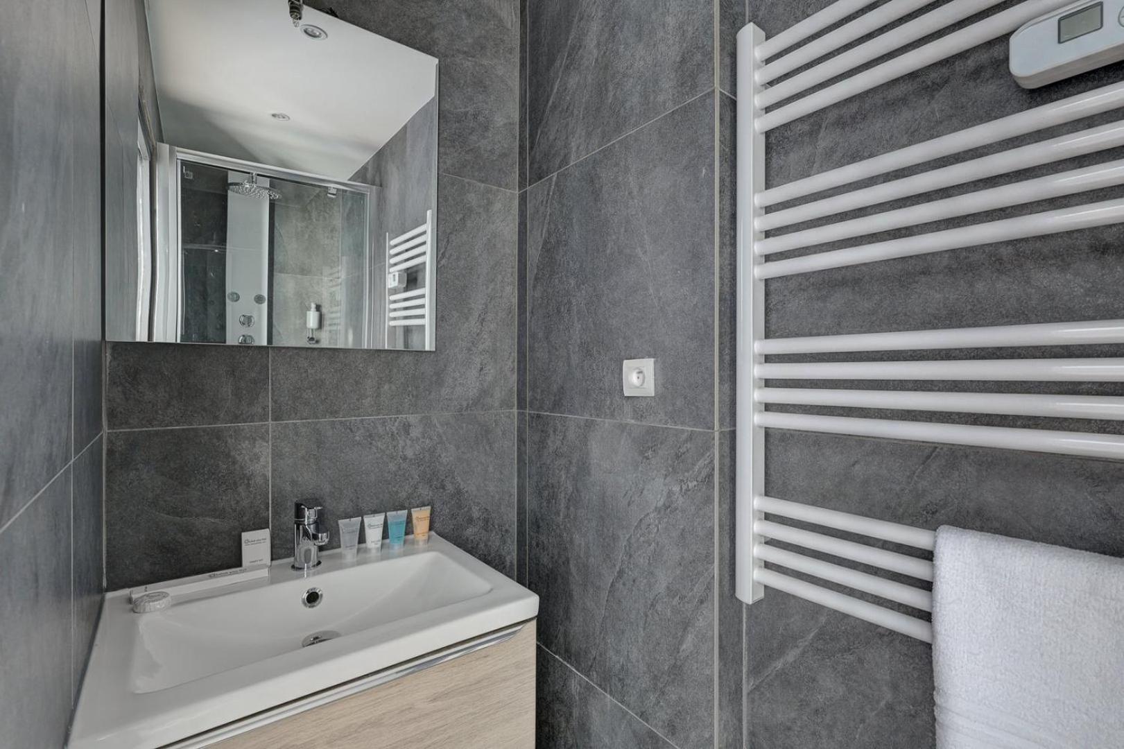 303 Suite Simha - Superbe Appartement A Paris Exterior photo
